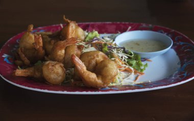 kızarmış karides topları