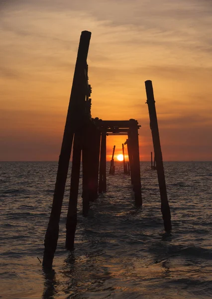 Pôr do sol na praia Pilai — Fotografia de Stock