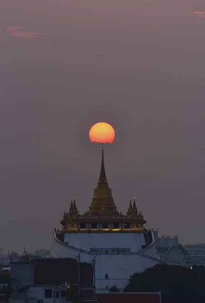 Sunset at golden mount — Stock Photo, Image