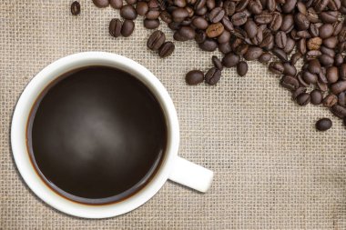 kahve üzerinde bir çuvala