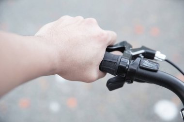 el kontrol Bisiklet sonu