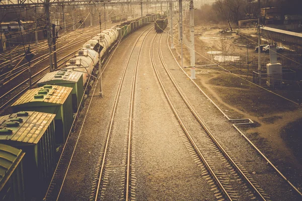 Železniční trať na vlakovém nádraží — Stock fotografie