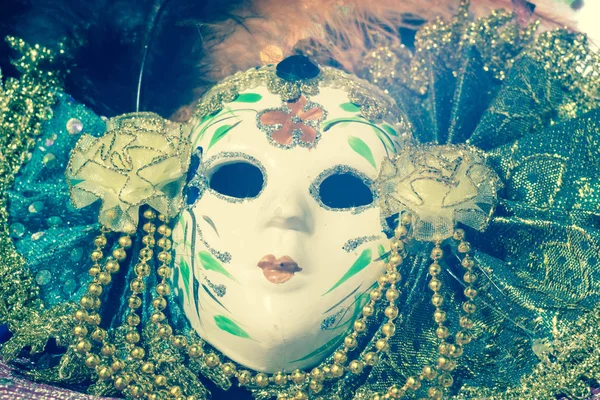 Elegante venezianische Maske — Stockfoto