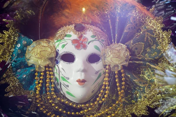Elegante máscara veneciana — Foto de Stock