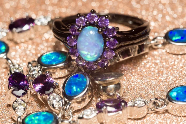 Anel de opala azul — Fotografia de Stock