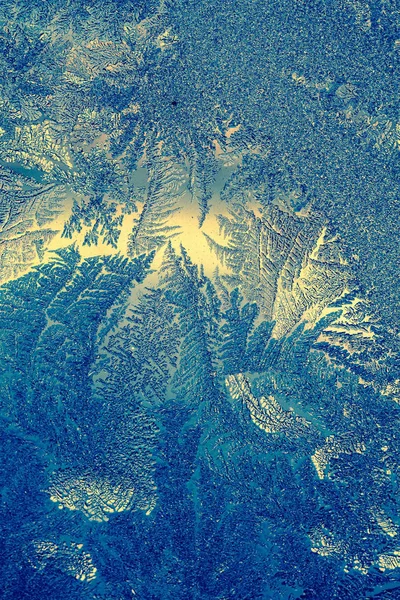 ウィンドウ レトロの冬の霜パターン — ストック写真