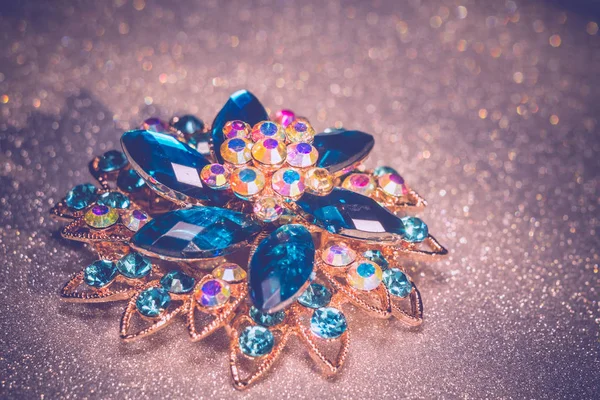 Modrý květ tvaru brož filtrované — Stock fotografie