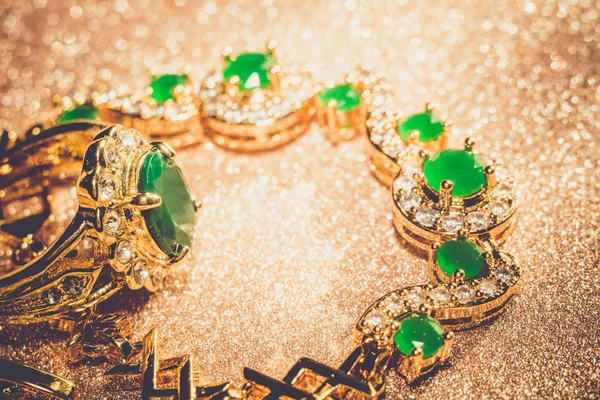 Golden Bracelet with Emerald Filtered — Stock Photo, Image