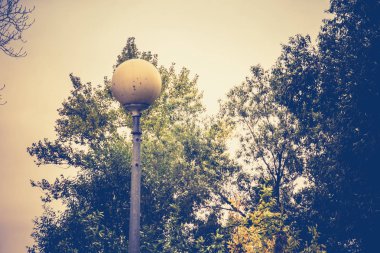 Park Retro sokak lambası