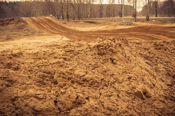 Radspur auf dem Sand gefiltert — Stockfoto