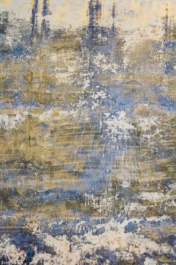 Kırık alçılı eski duvar