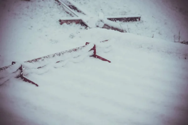 Neve no telhado — Fotografia de Stock