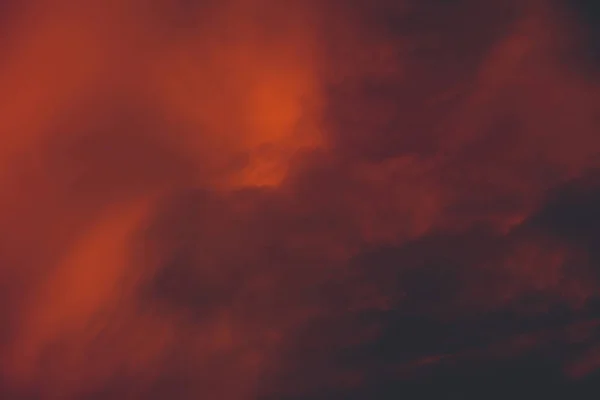 Nubes rojas del atardecer Retro — Foto de Stock