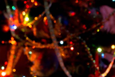 Bulanık yılbaşı ağacı süsleri