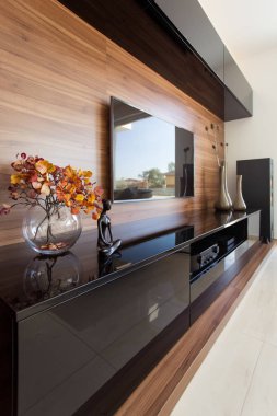 Zarif bir oturma odası.