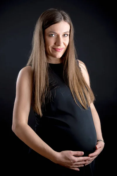 Kaukaski kobieta w ciąży — Zdjęcie stockowe