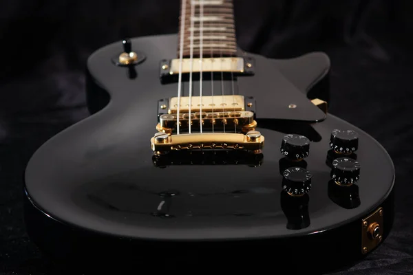 Close up of electric guitar — Stock Photo, Image