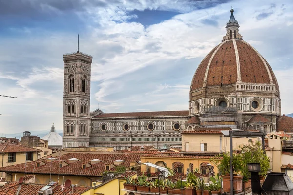 Florence Duomo from the hotel terrace — Stock Photo, Image