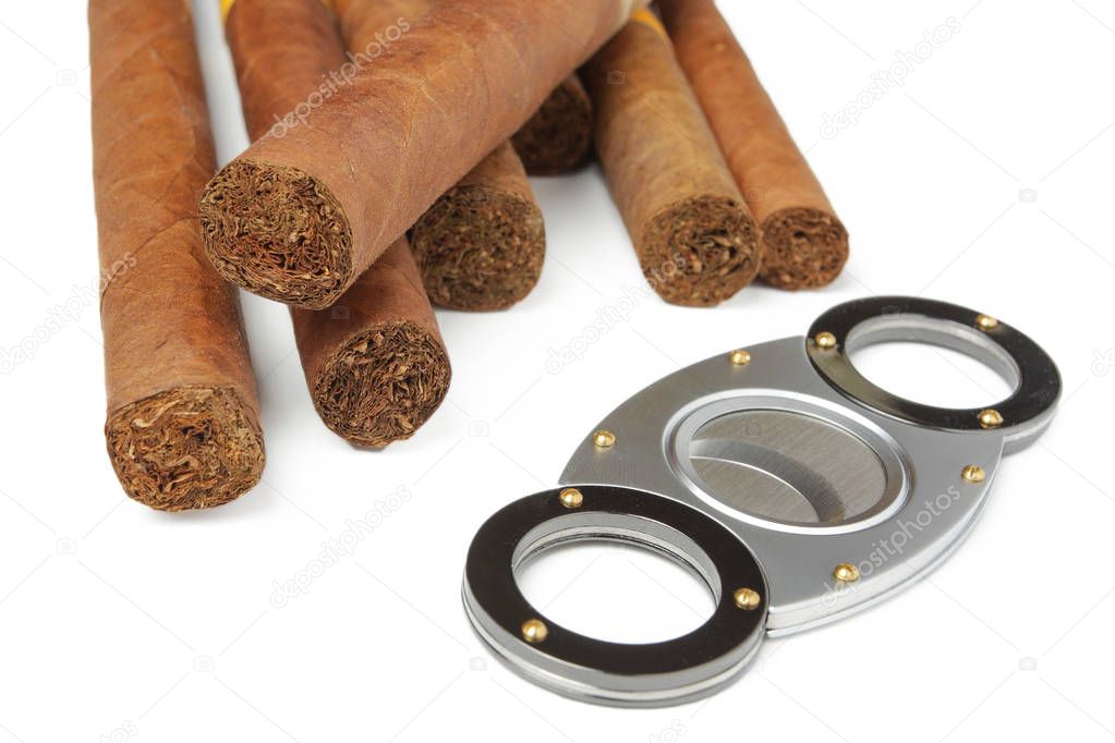 Cigars and cutter