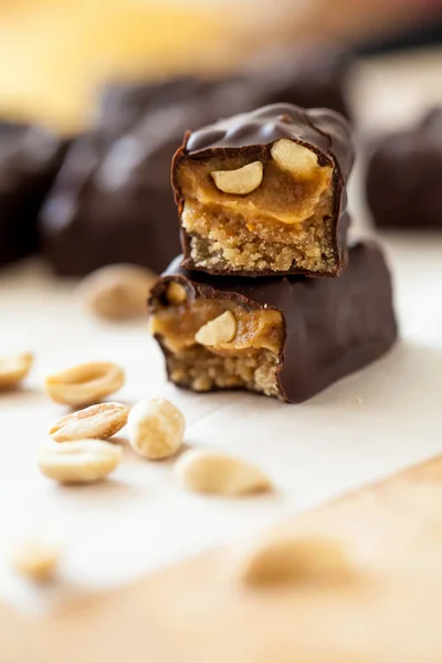 Versão saudável de barras de chocolate — Fotografia de Stock