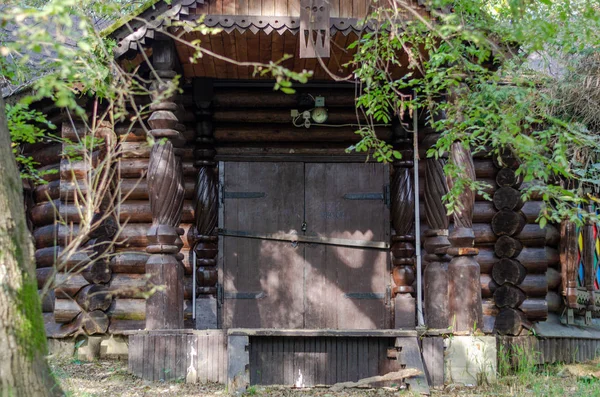 Wooden Log Hut House Fabulous Creature Closed Doors Stained Glass — Stock Photo, Image