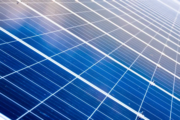 Blå Celler Fra Solcellepaneler Til Produksjon Elektrisk Kraft Alternativ Grønn – stockfoto
