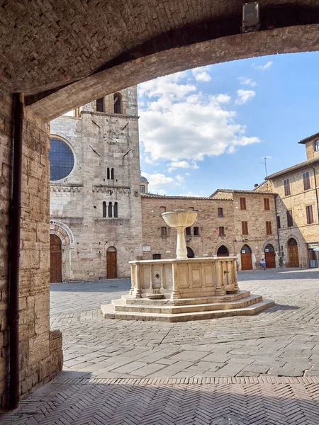 eski ortaçağ şehir