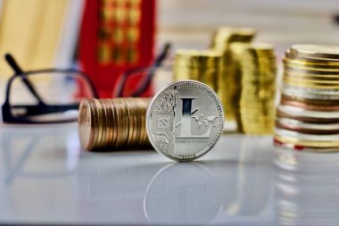 Gümüş Litecoin fiziksel sikke