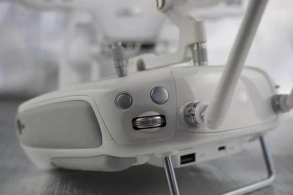 Controlador de drone branco grande Fotografias De Stock Royalty-Free