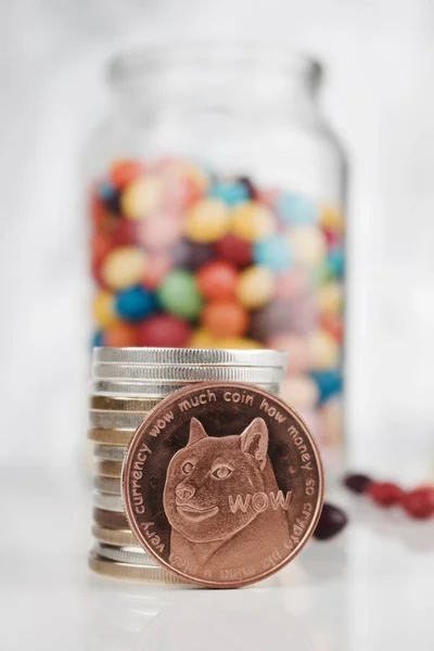 Moneda de Dogecoin dulce — Foto de Stock
