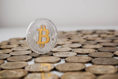 Gümüş Bitcoin sikke