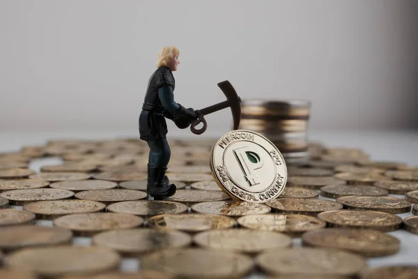 Altın peercoin sikke