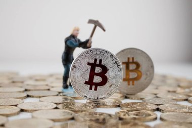 Gümüş Bitcoin sikke