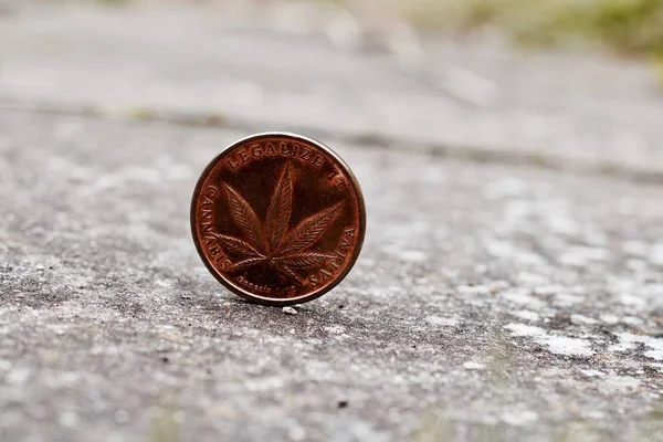Pirinç esrar sikke