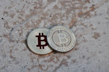Altın kırmızı bitcoin sikke