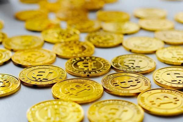 Bitcoin zlaté mince — Stock fotografie