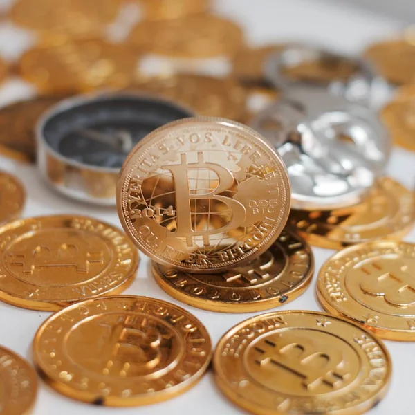 Bitcoin para fiziksel para