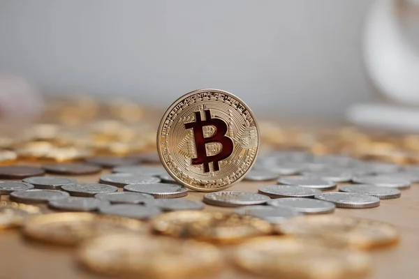 Moneda de Bitcoin de metal — Foto de Stock