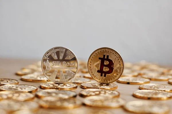 Concepto de oro Bitcoin — Foto de Stock