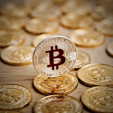 Bitcoin altın madeni para kavramı