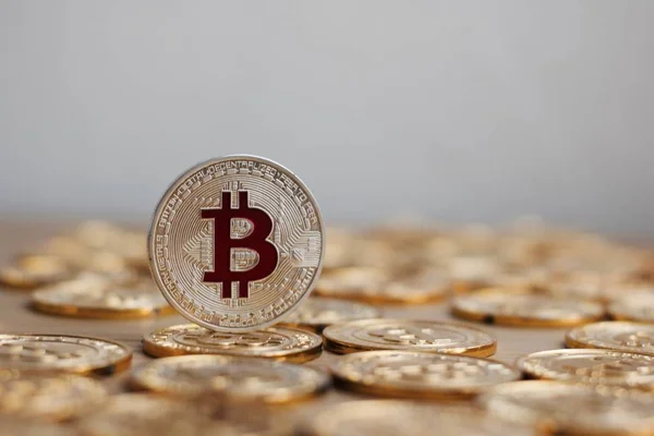 Bitcoin altın madeni para kavramı — Stok fotoğraf