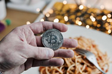 Bitcoin makarna kavramı