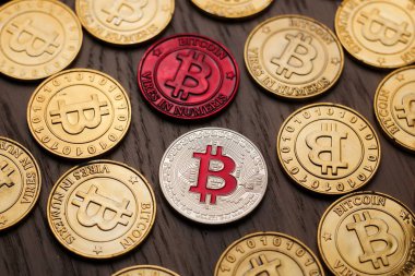 Bitcoin altın paralar