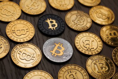 Bitcoin altın paralar