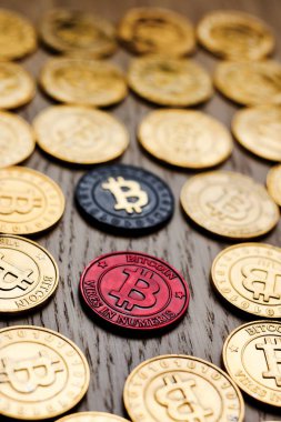 Bitcoin altın paralar