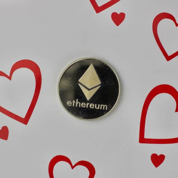 Moneda de Etereum - concepto de amor — Foto de Stock