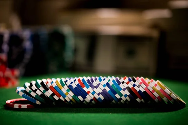 Satır poker fişleri — Stok fotoğraf