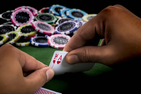 The revealing blackjack in hand — Stock Photo, Image