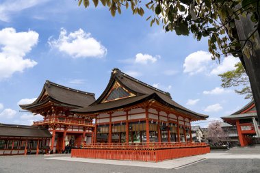 Fushimi Inari tapınak Kyoto Japonya'da