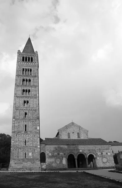 Abtei pomposa in der emilia romagna in italien — Stockfoto